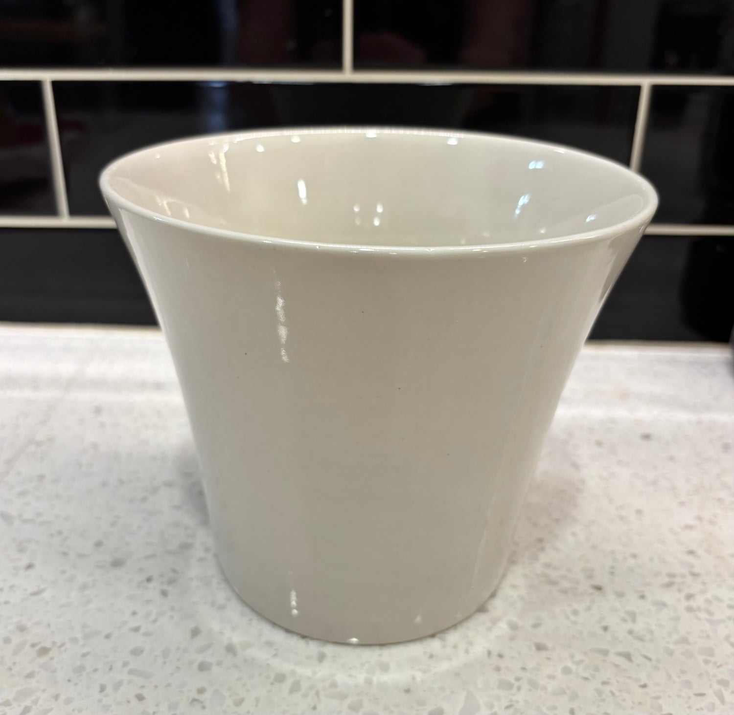 Medium Cream Coloured Pot