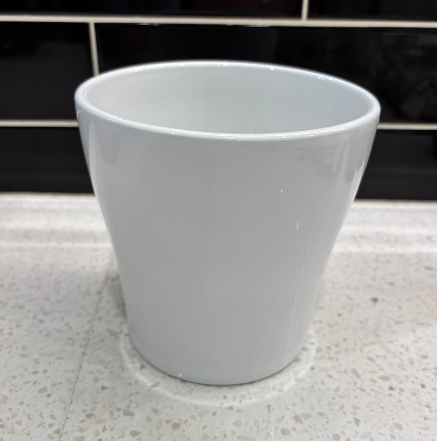 Medium White Pot