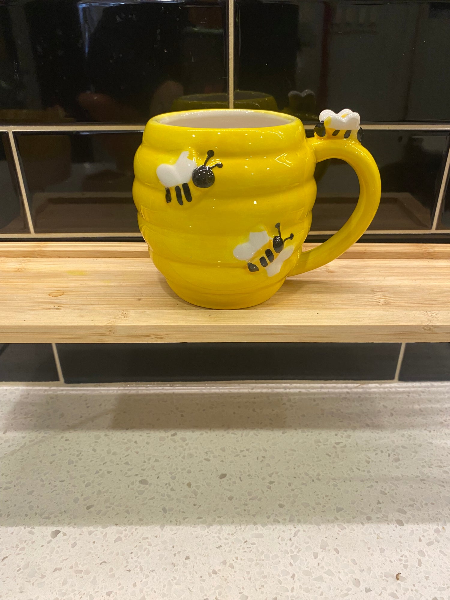 Honey Bee Mug Pot