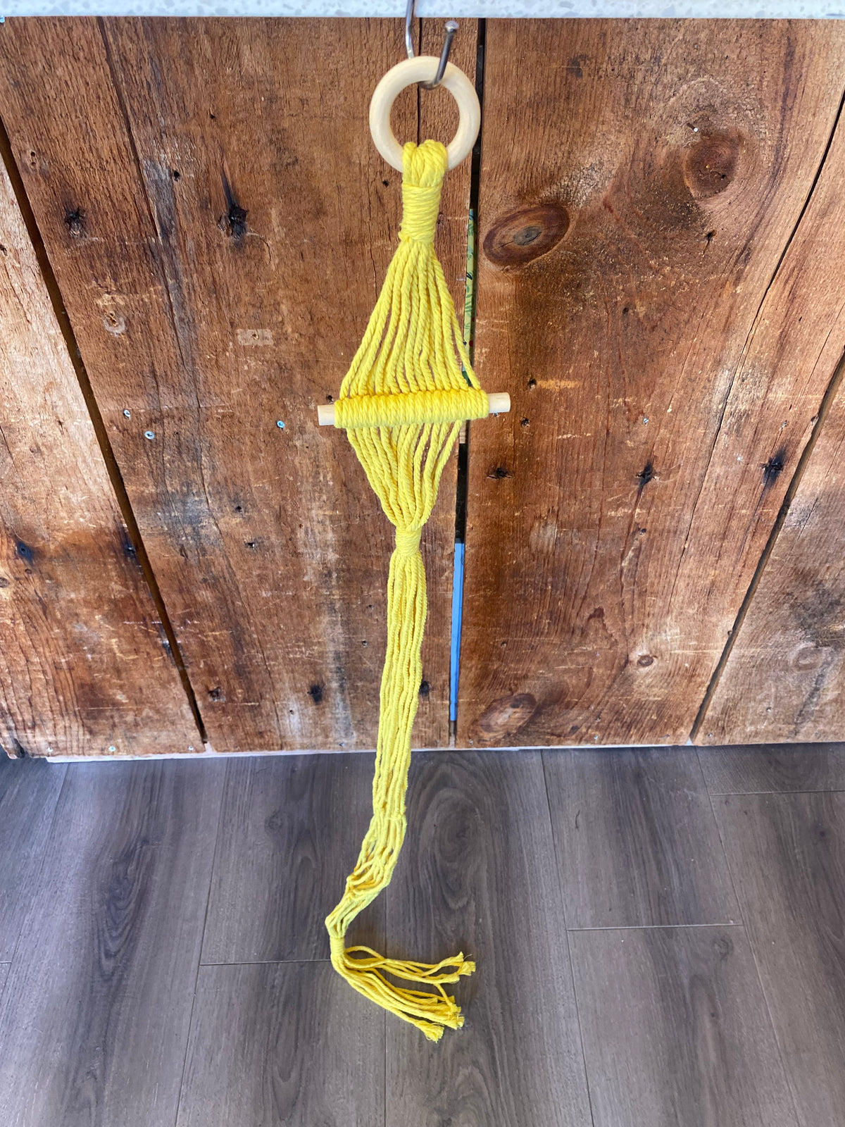 Single Hanger Macrame W/ Wood Accents