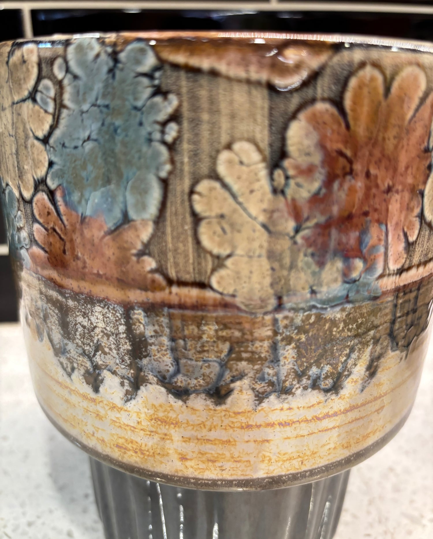 Medium Metallic Gold Floral Pot