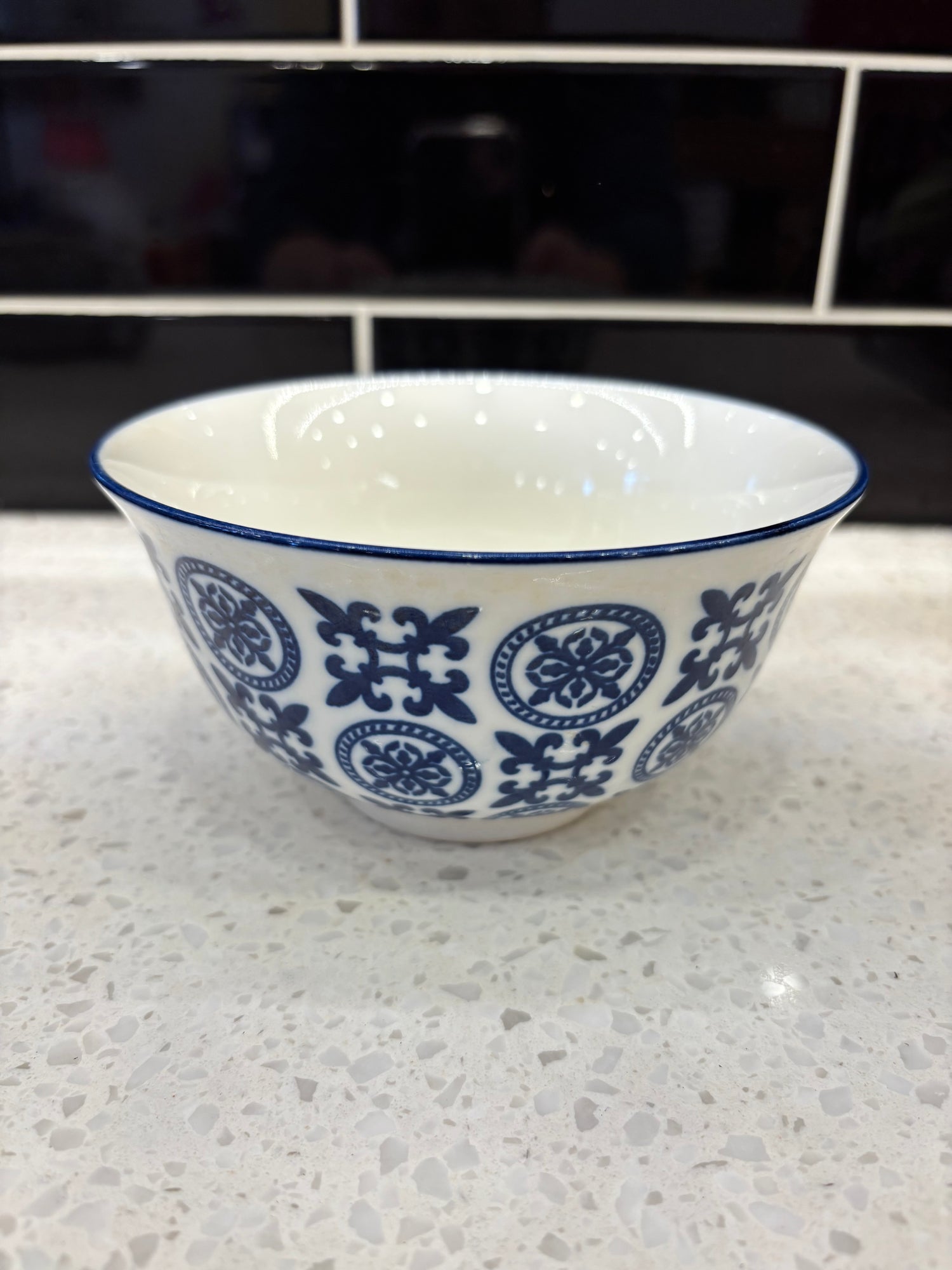 Blue & White Design Pot