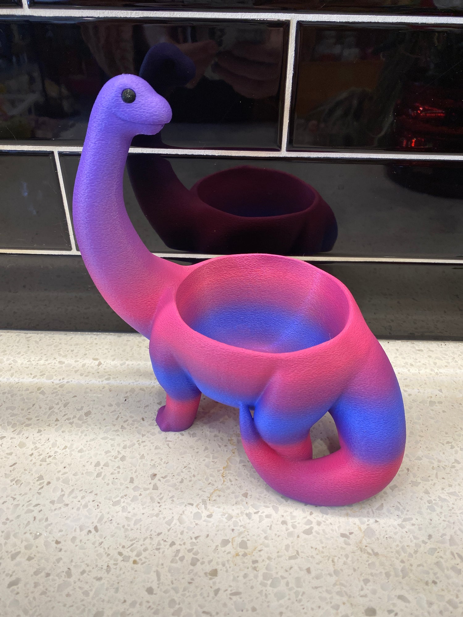 Ux 3D-Printed Long Neck Dinosaur Pot
