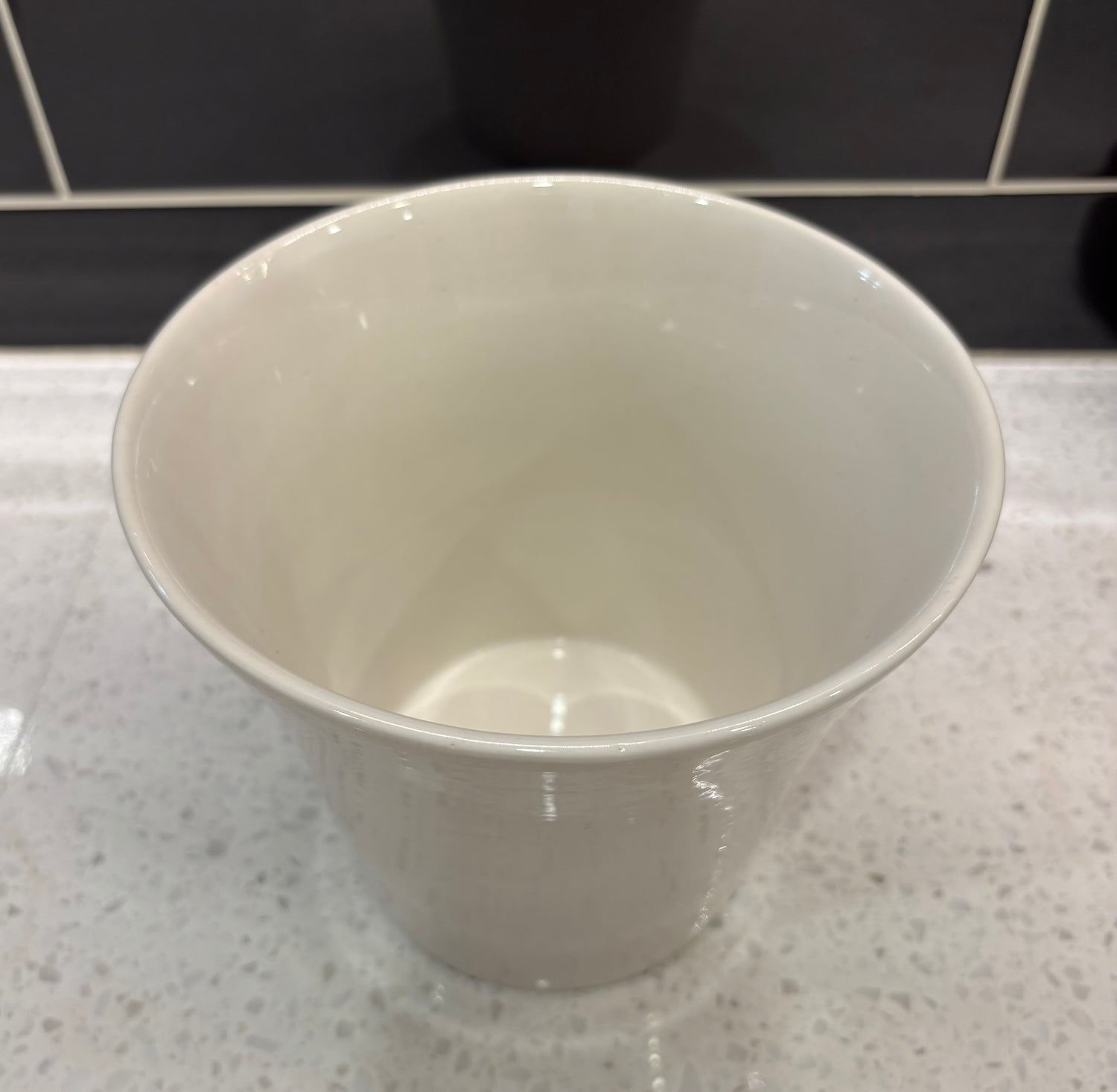 Medium Cream Coloured Pot