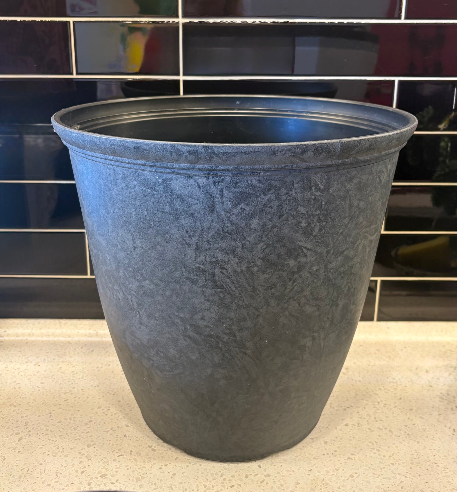 Large Black Marble Design Pot