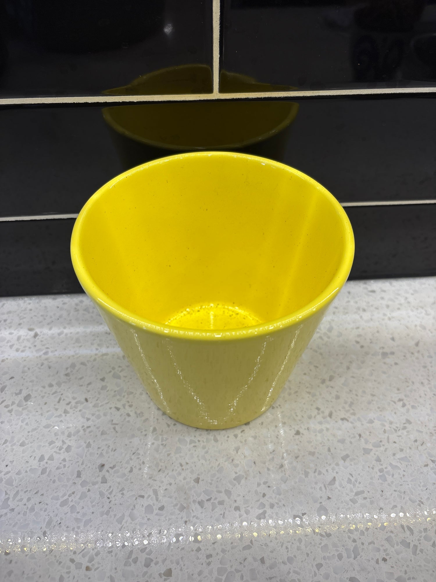 Medium Yellow Pot