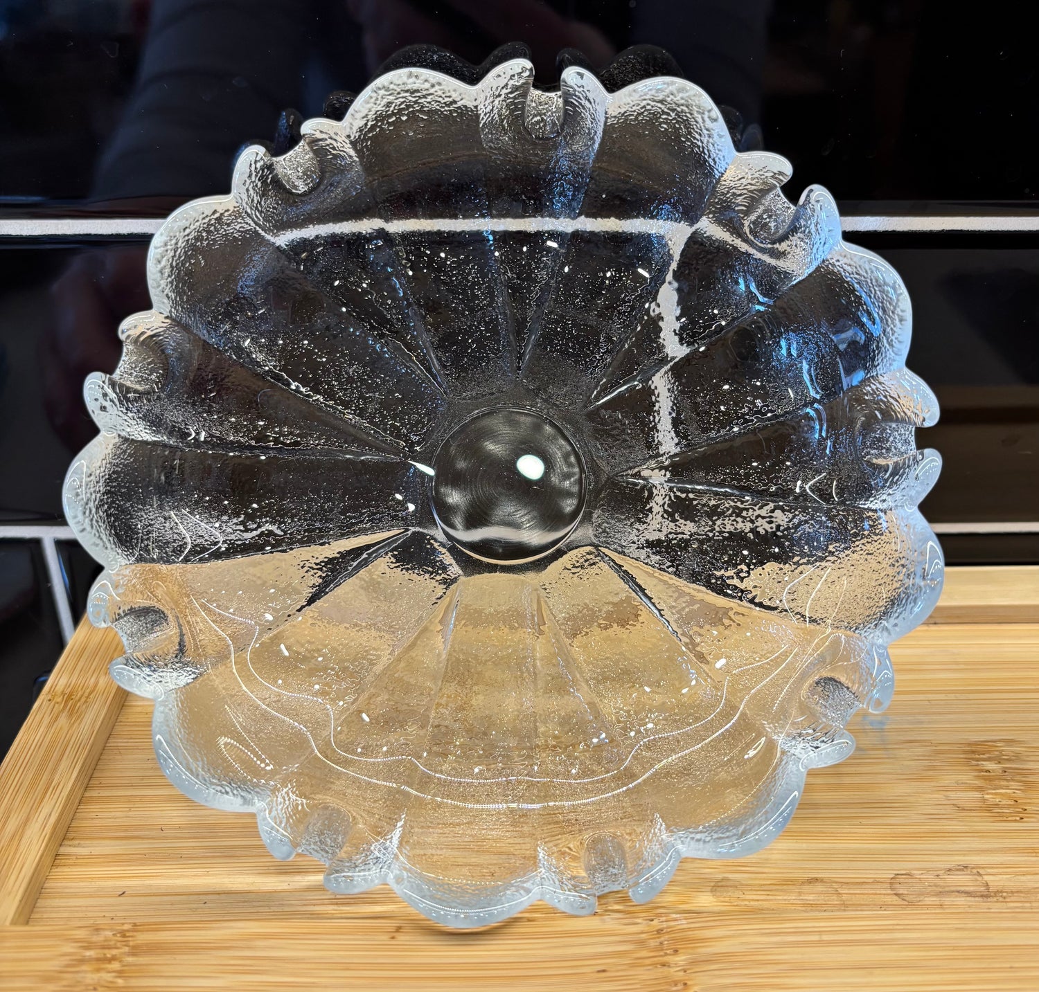 Small Glass Plant Tray w/ a Designed Edge