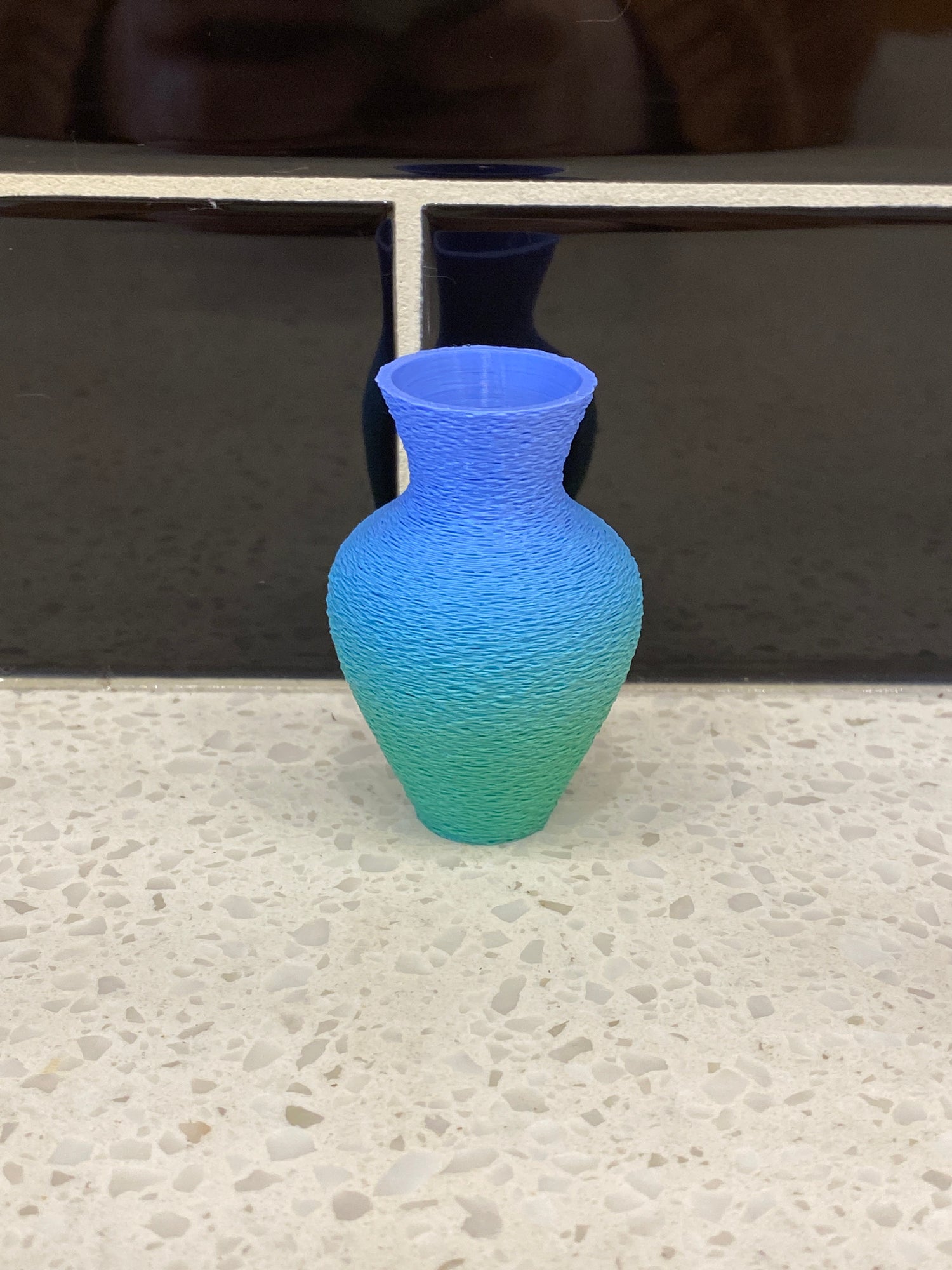 Ux 3D-Printed Mini Magnet Vases