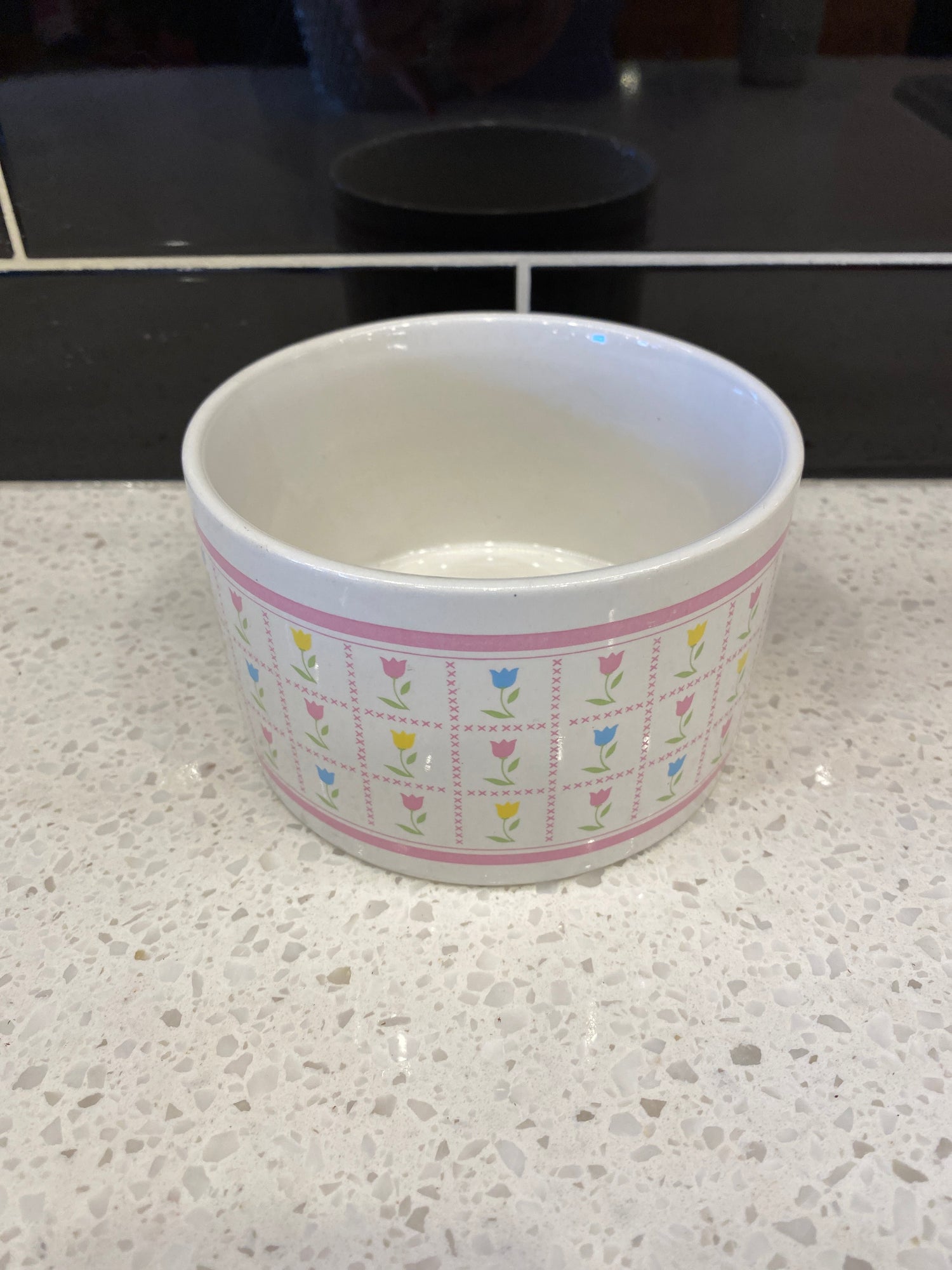 Medium Tulip Design Pot