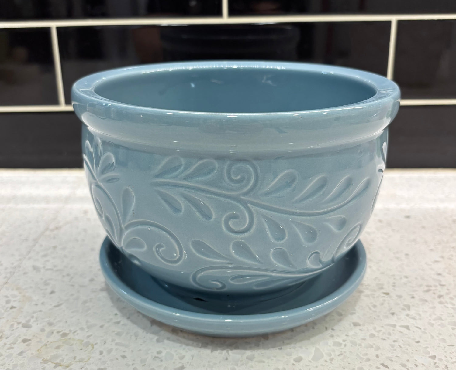 Medium Blue Pot with Leaf Design