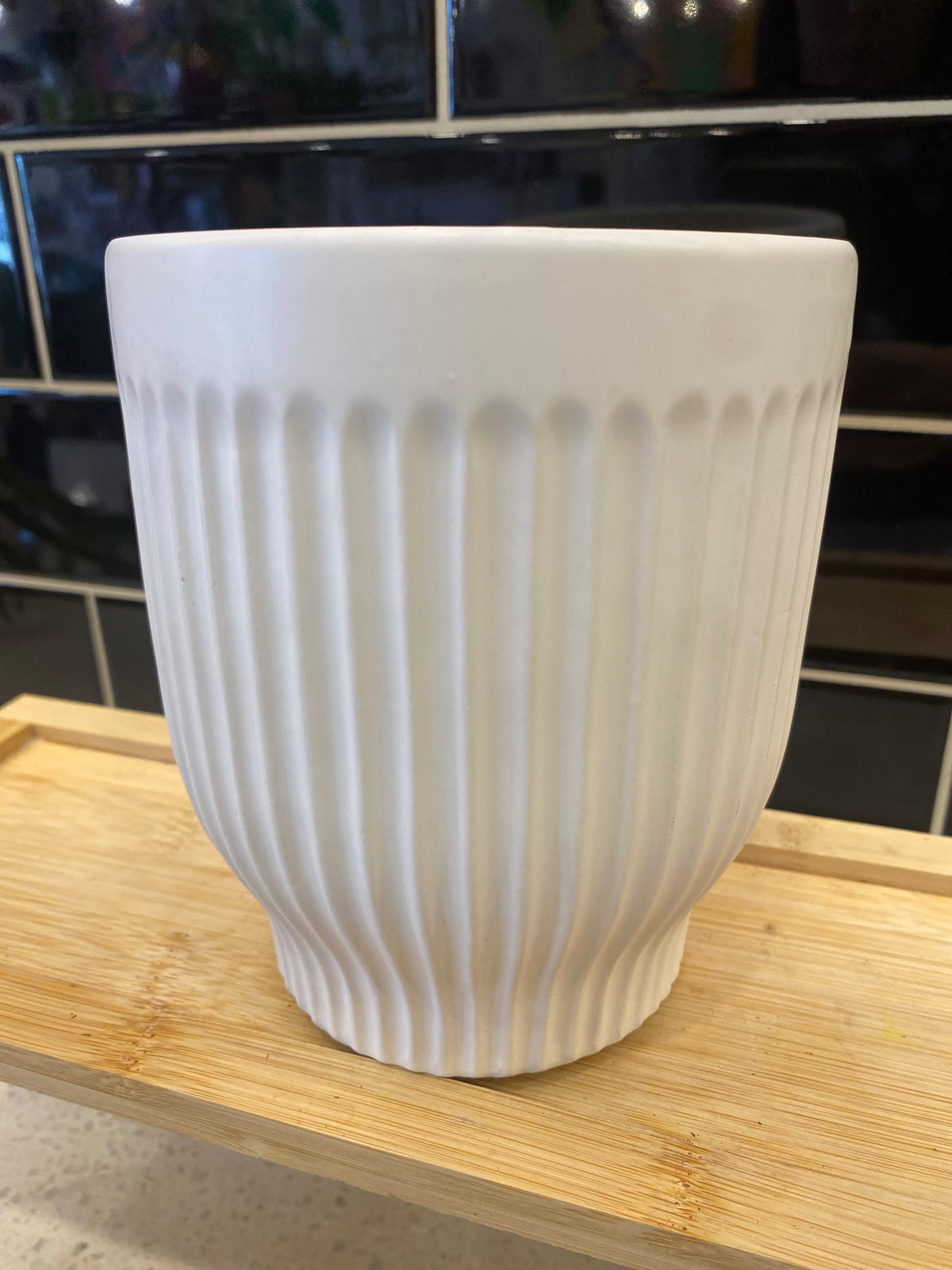 Ribbed White Pot