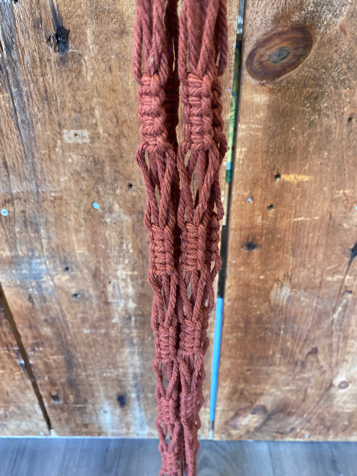 Single Hanger Auburn Macrame