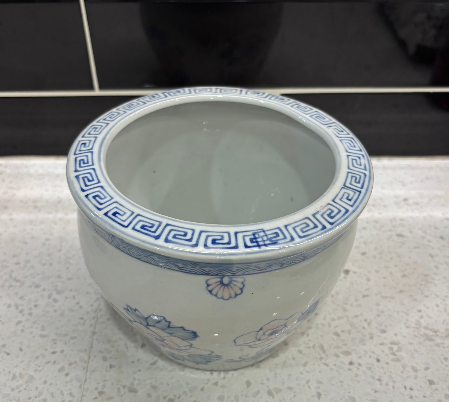 Medium Light Blue Floral Pot