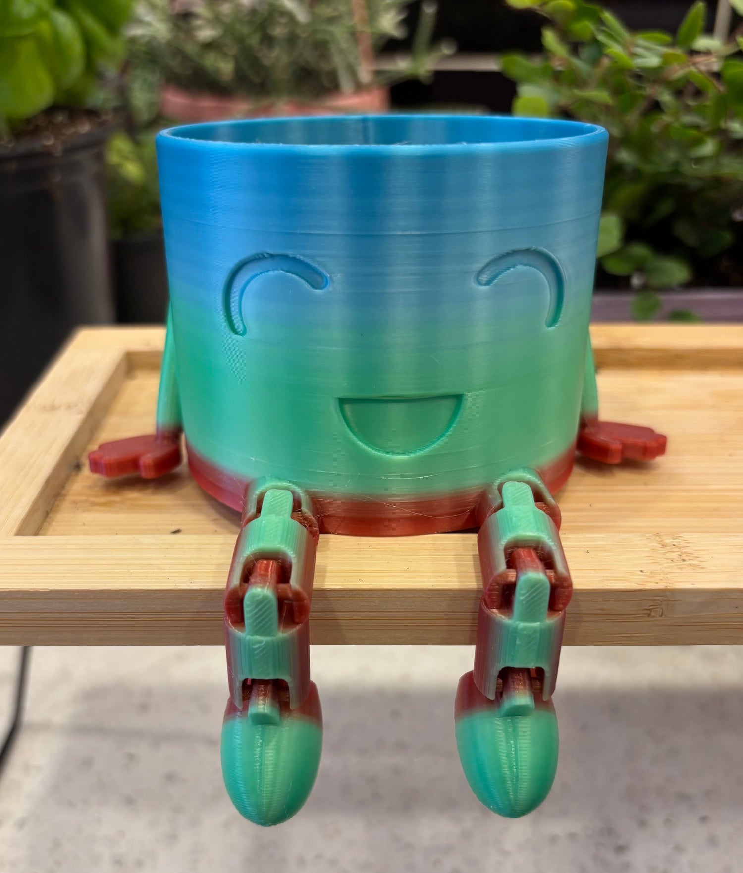 Ux 3D-Printed Dangling Leg Planters