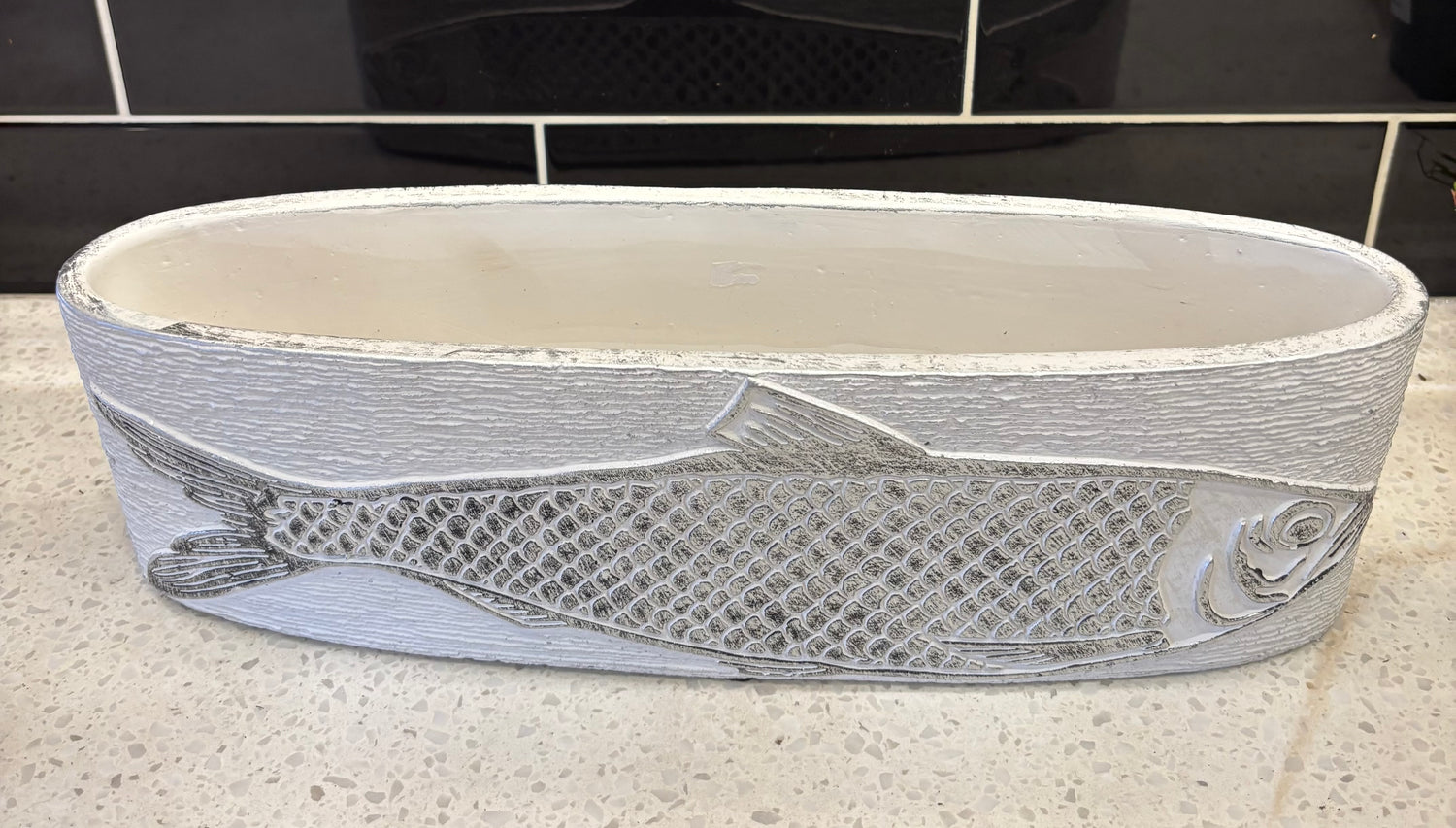 Medium White Oval Silver Fish Pot