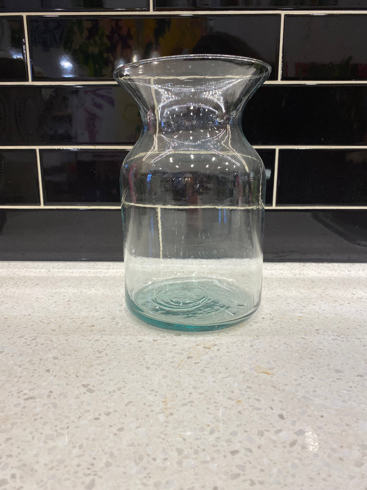 Simple Medium Glass Pot