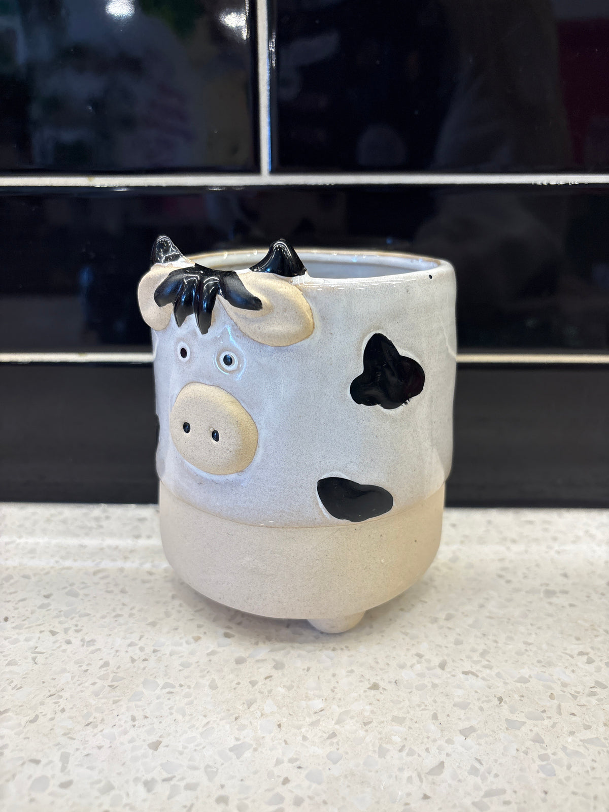 Medium Cow Pot