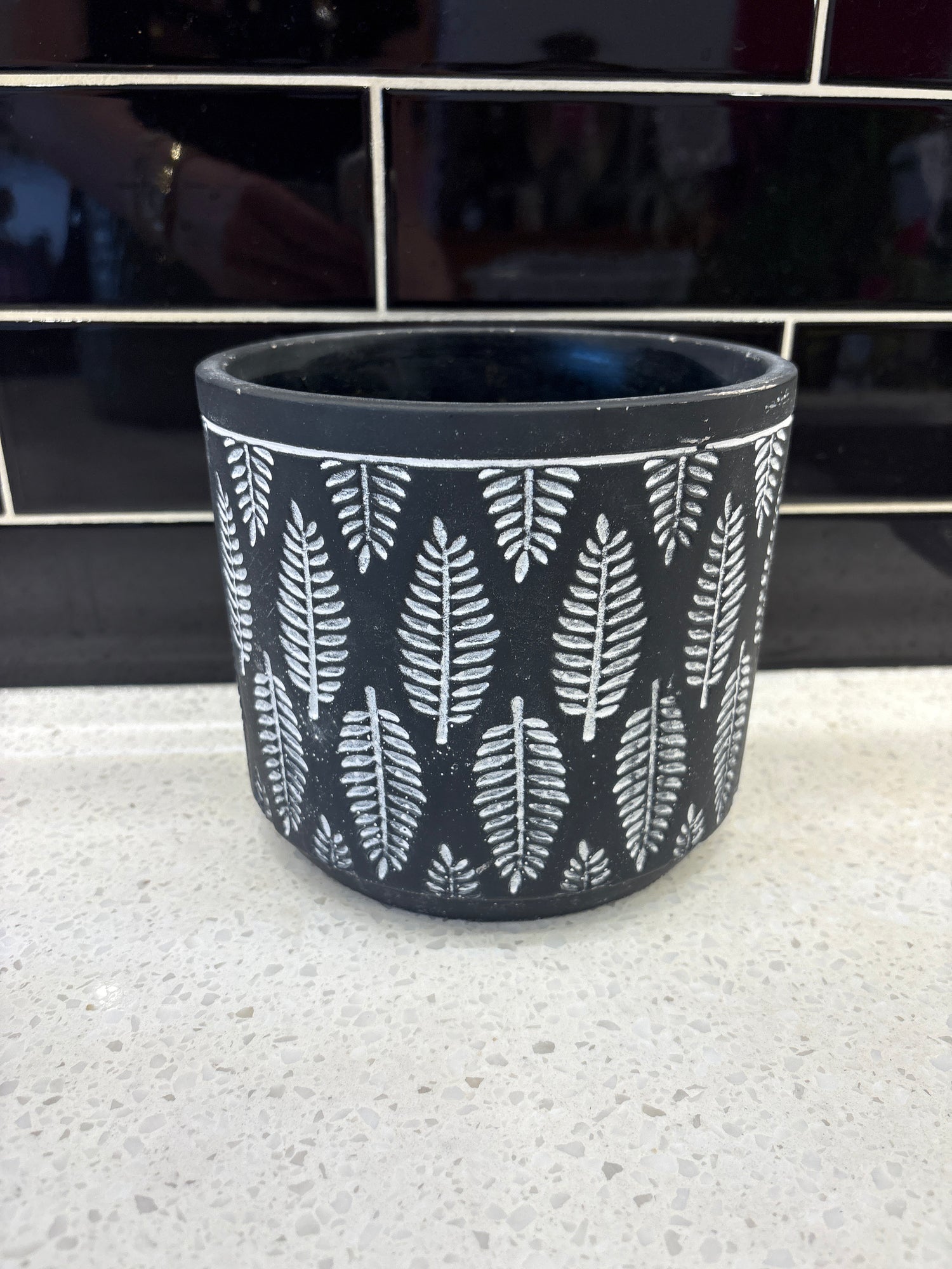 Medium Black Pot w/ White Leaf Design