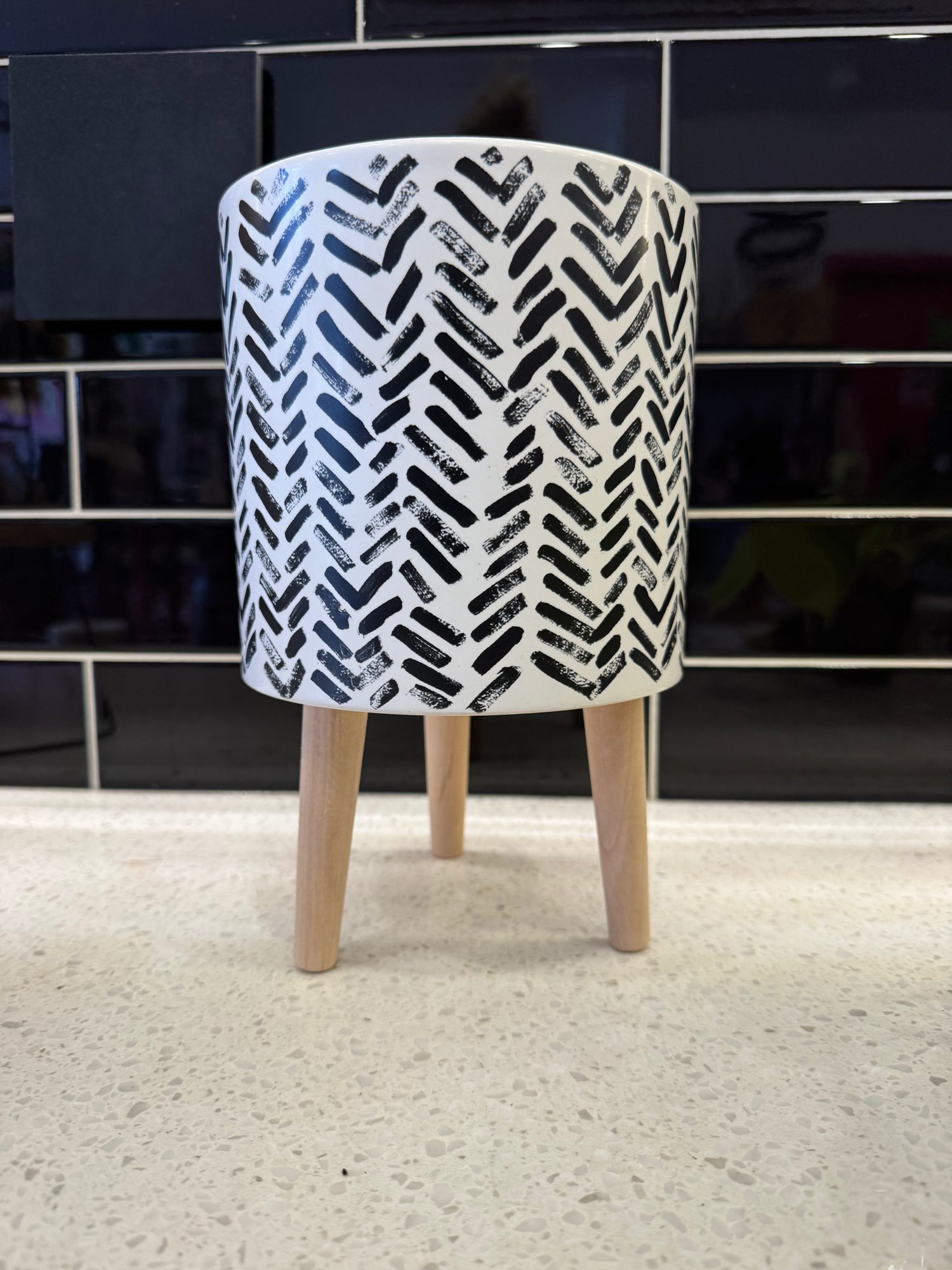 Medium White Pot w/ Black Design and Legs