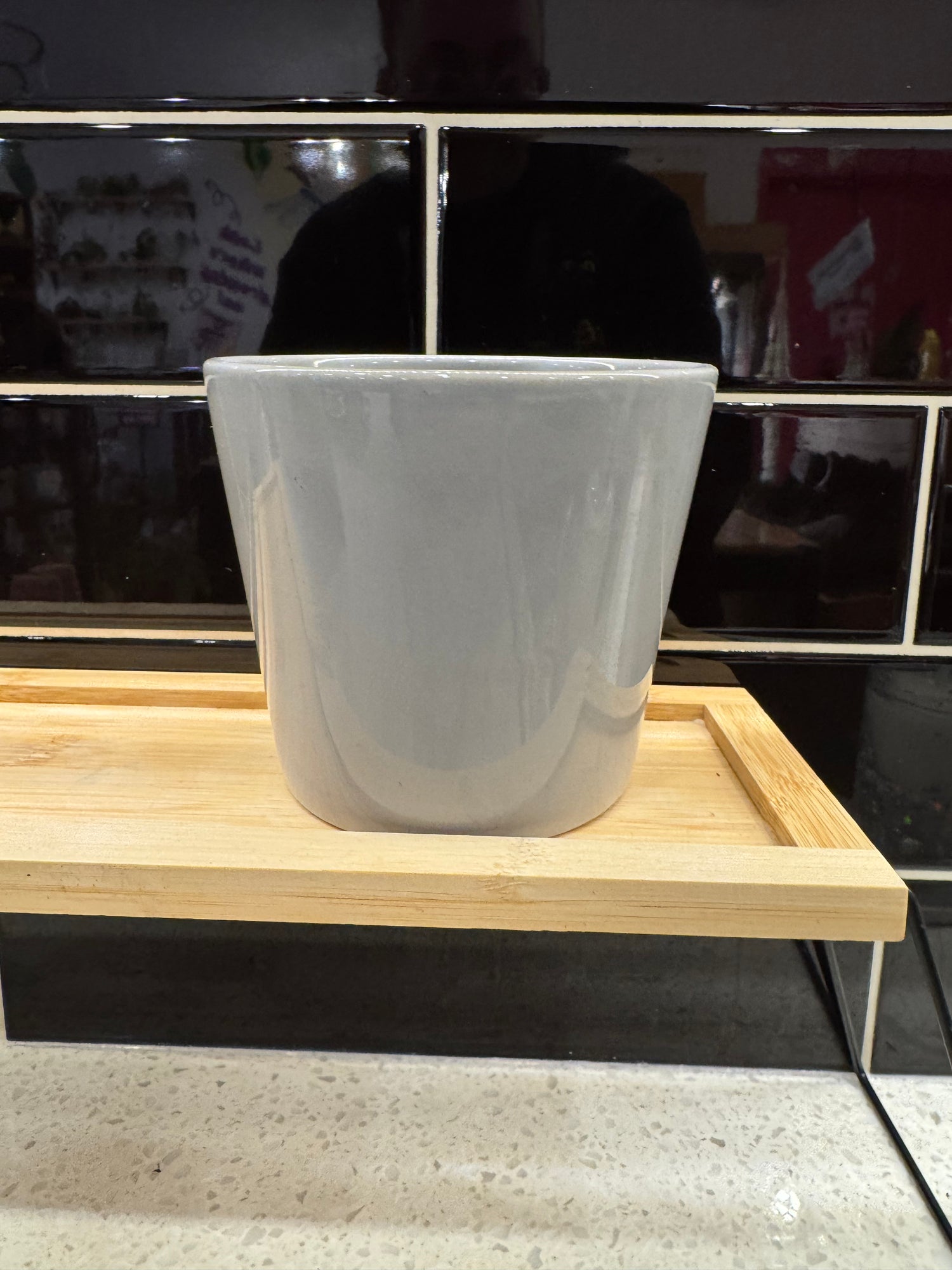 Medium Grey Basic Pot