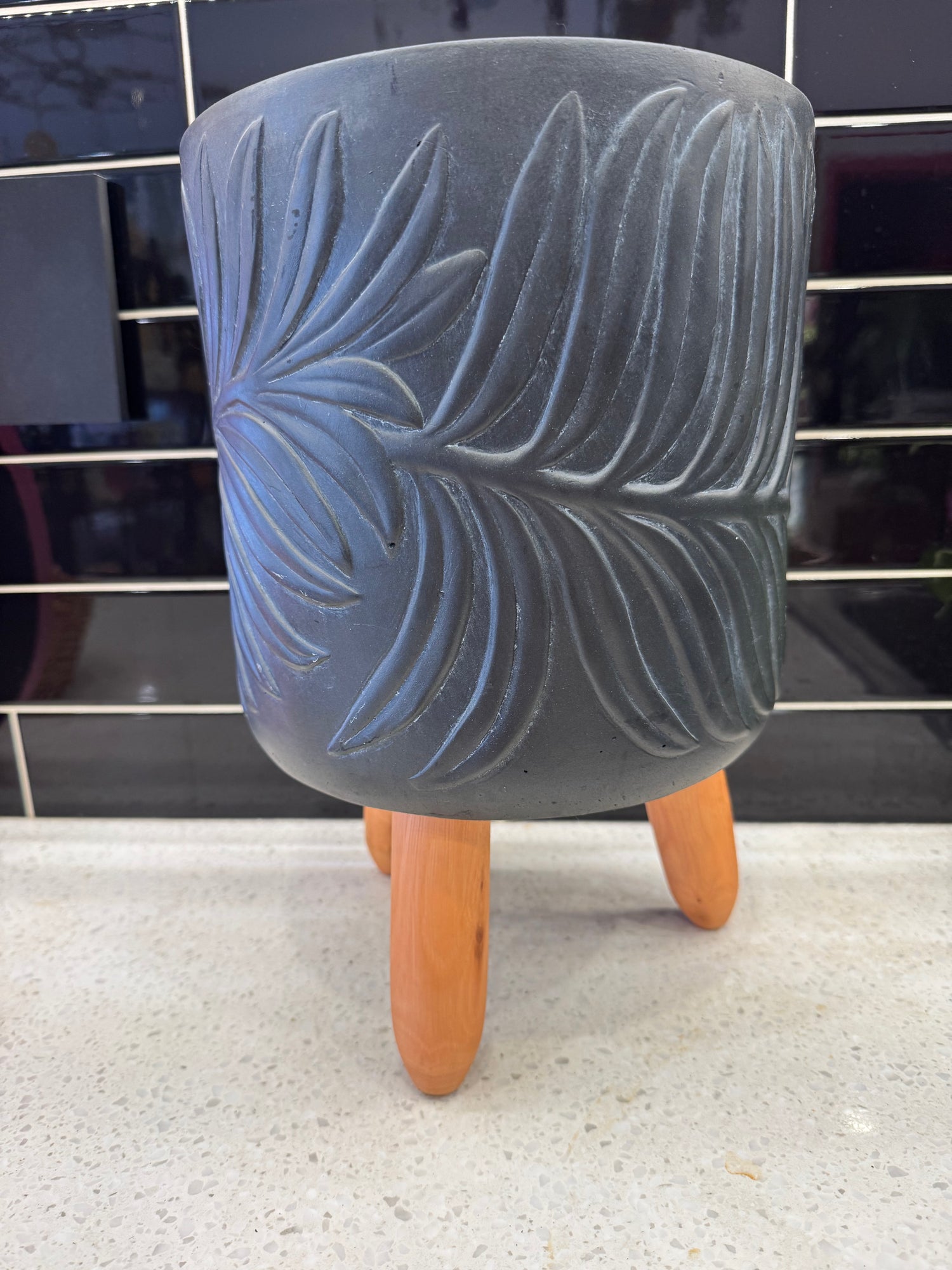 Large Pot w/ Leaf Design and Wooden Legs