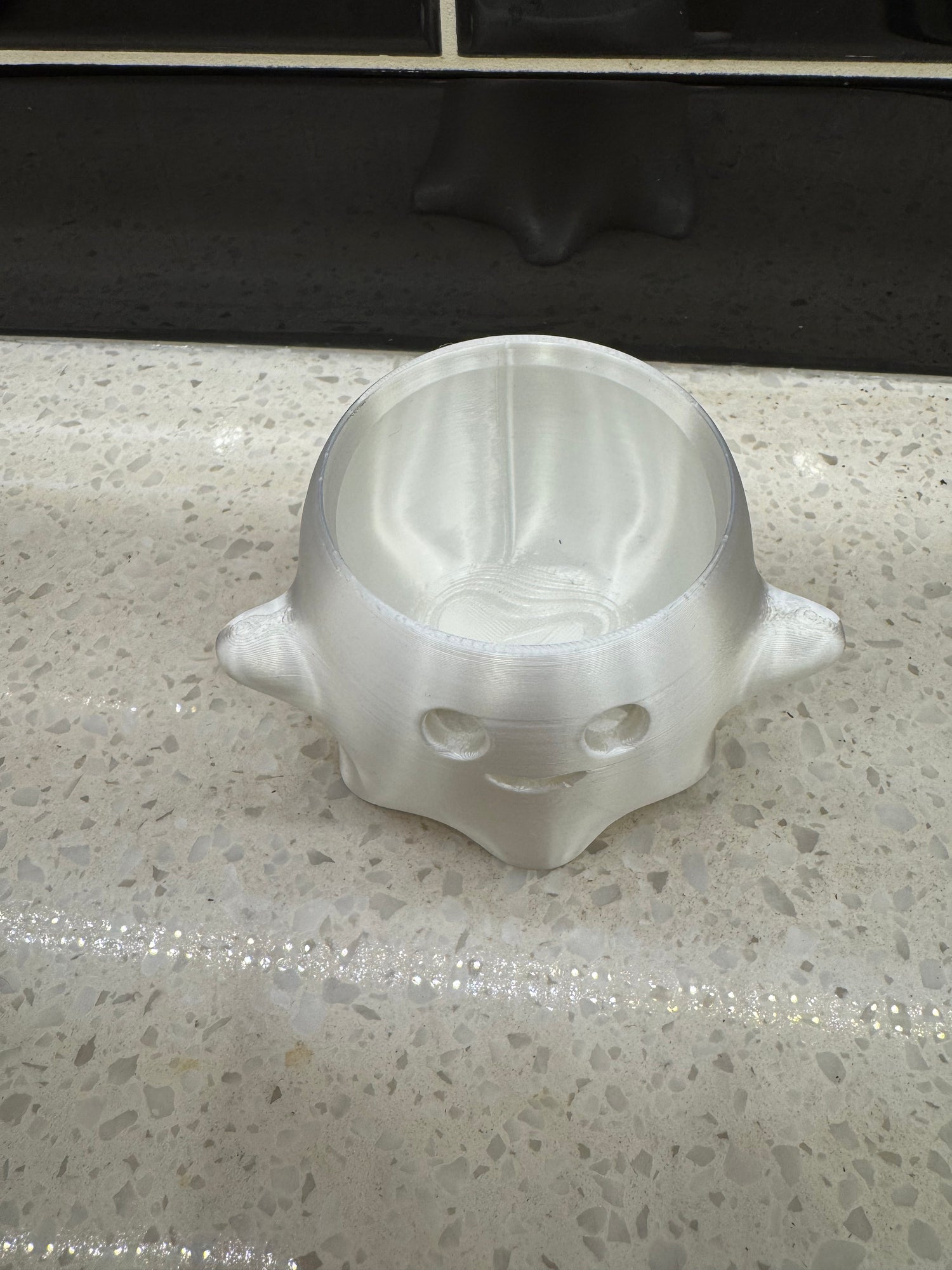 Ux 3D Printed Spooky Ghost Pot