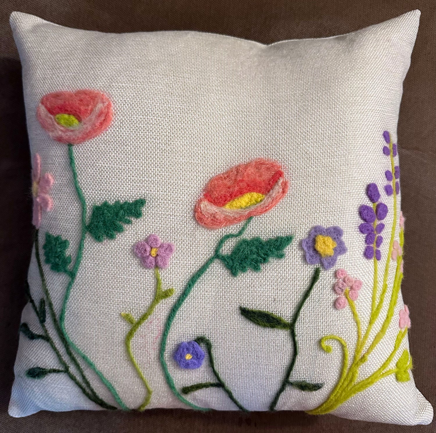 Needle Felting Pillow Workshop