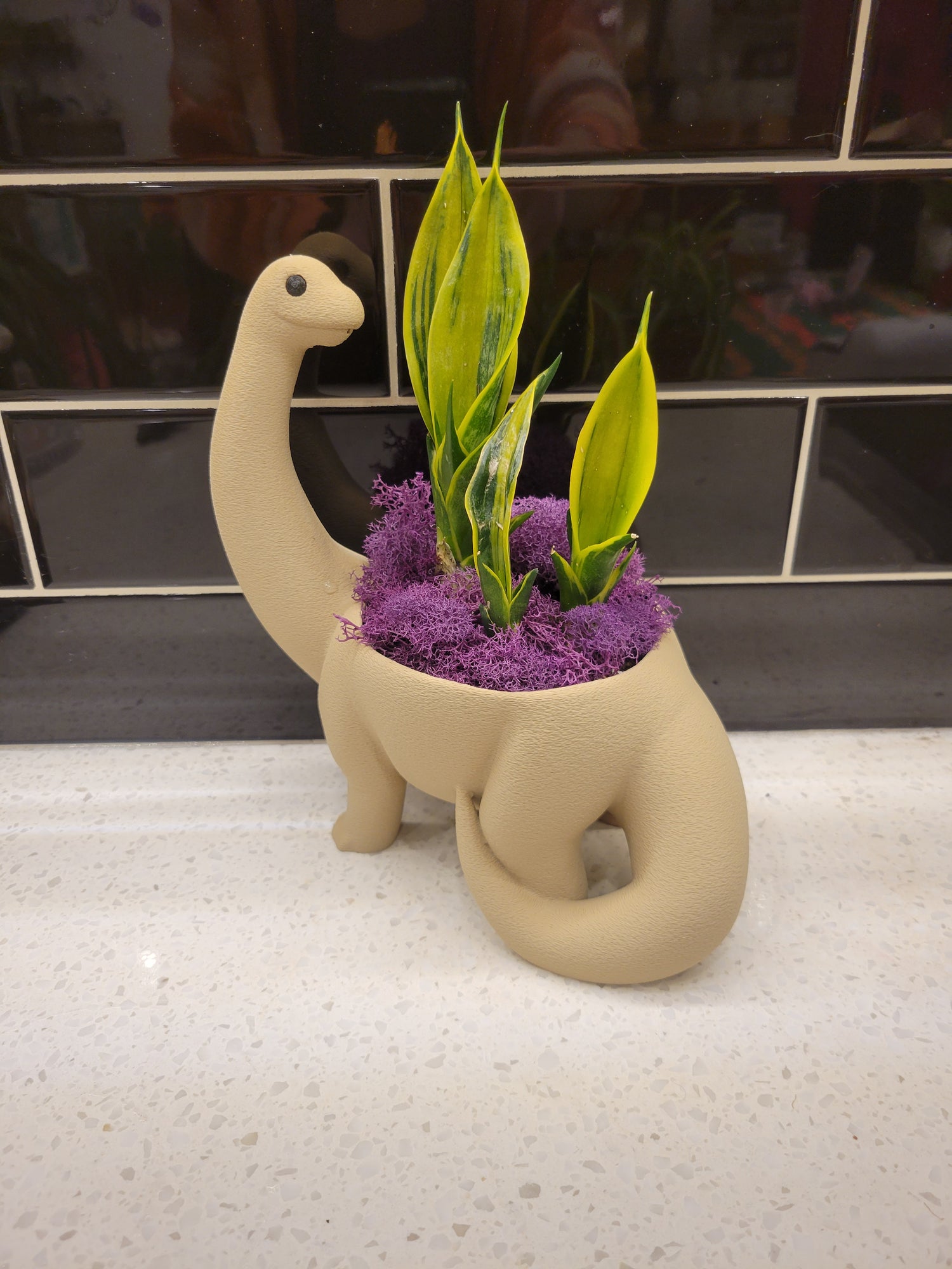 Long-Necked Dinosaur - 3D printed dino with succulent