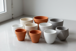 small plant pots with no plants in them